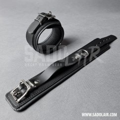 Leather Locking Padded BDSM Ankle Cuffs “Luxury” Black